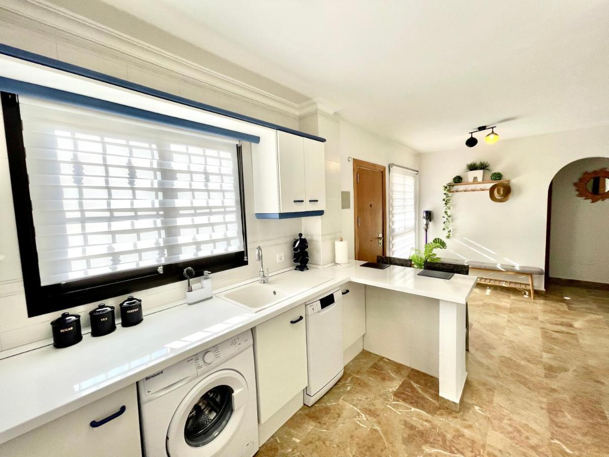 Riviera By The Beach 2 Bedroom Apartment Sitio de Calahonda Exterior foto